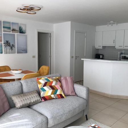 Urbanstay Suites - Beachfront Apartment In Knokke מראה חיצוני תמונה